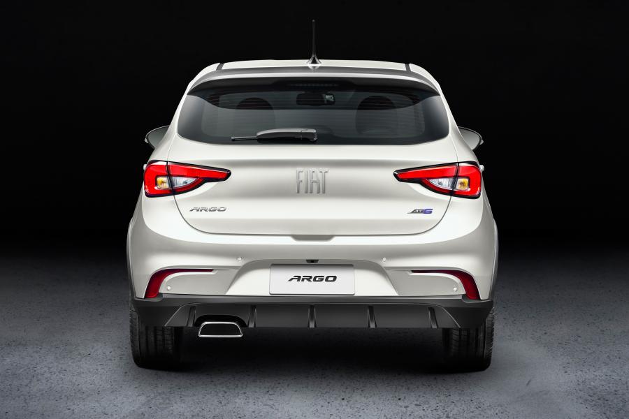  Fiat Argo HGT 2017 года  (фото 8 из 40)